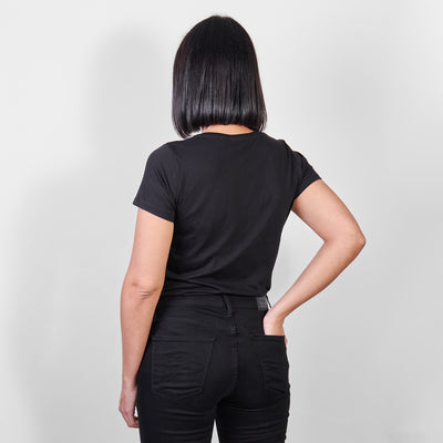 Polera negra algodón orgánico mujer
